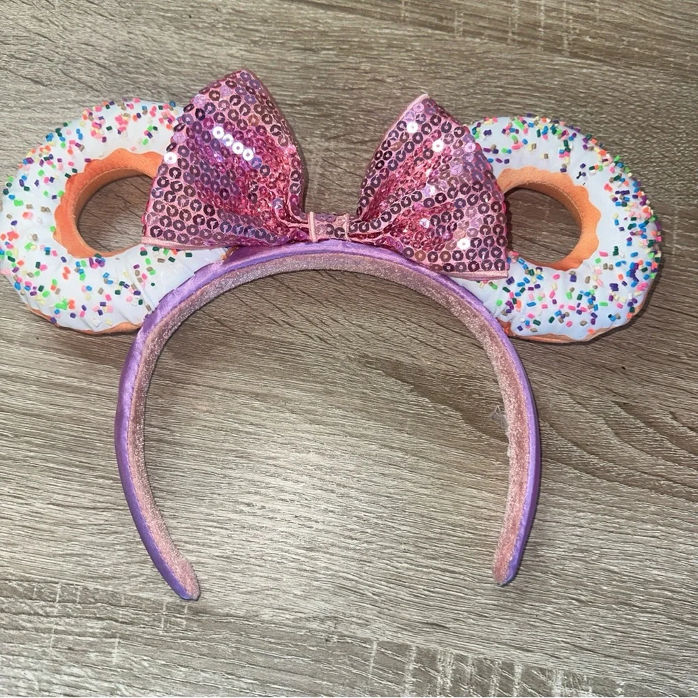 Disney Parks Minnie Mouse Donut Ears Headband White Frosting Sprinkles tag torn - Picture 1 of 7